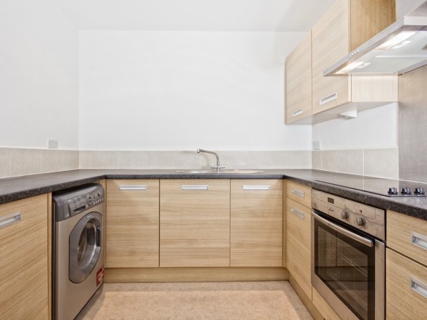Heritage Court , Dinnngton - Apartments to let come with high specification appliances.