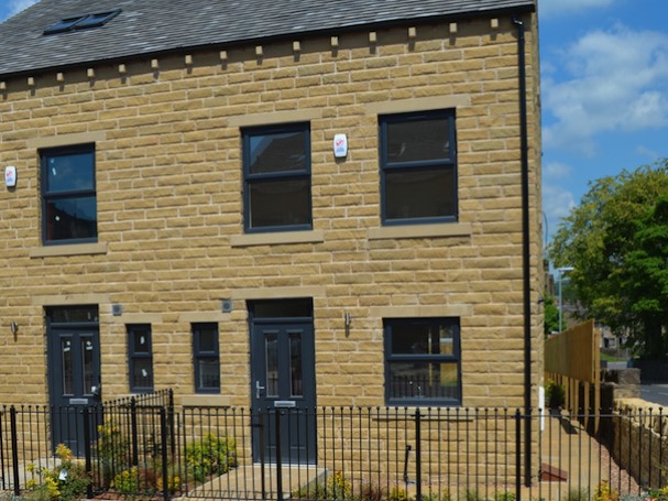 Spacious and light family homes for sale in the heart of Honley, Holmfirth.