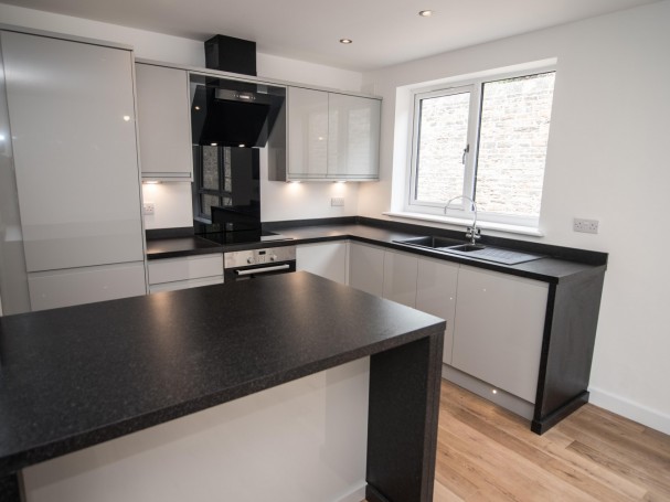 Fully integrated kitchen in new homes in Kirkheaton.