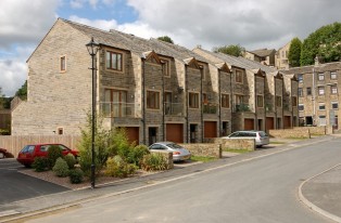 Victoria Court, Victoria Mills