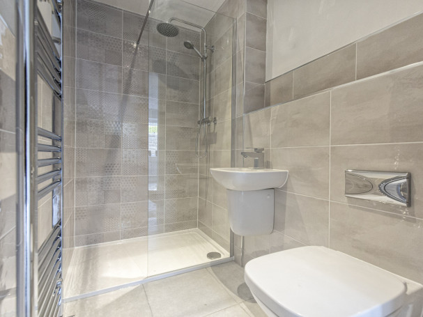 Example Eastwood Homes bathroom