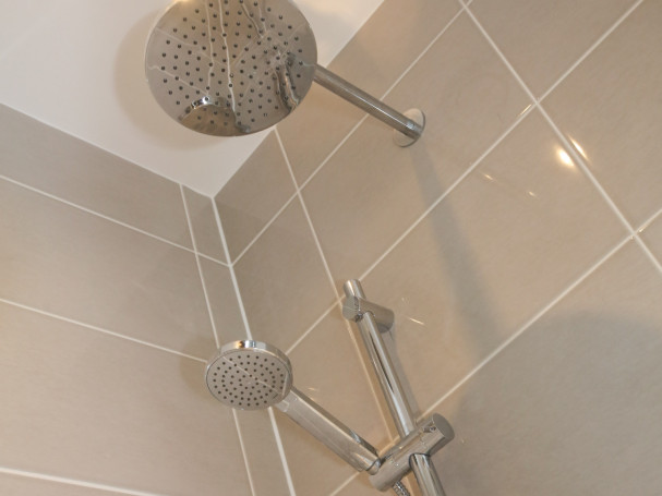 Example Eastwood Homes bathroom