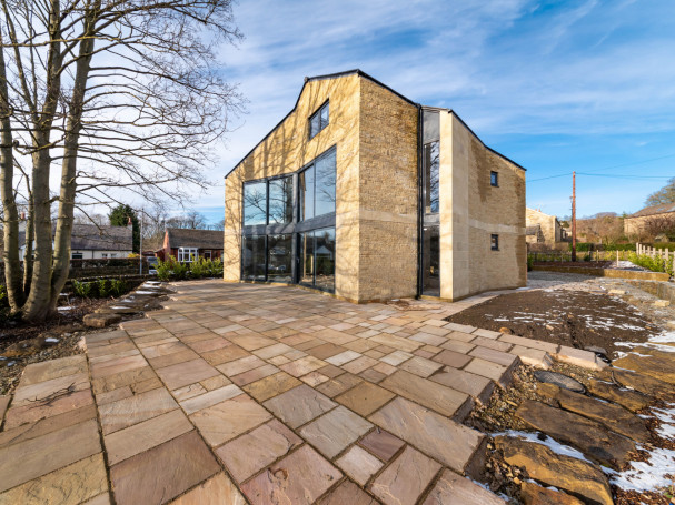 Gynn Lane, luxurious development in Honley