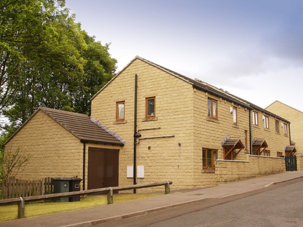 Three bedroom detached properties in Longwood, Huddersfield.