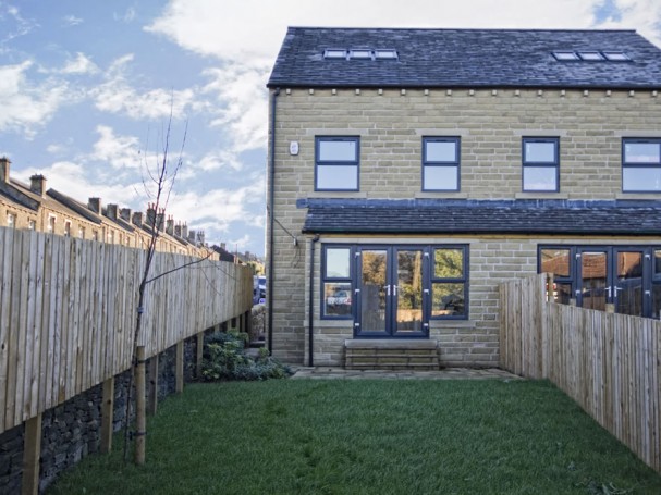 2 & 3 bedroom homes built by Eastwood Homes. 2 & 3 bedroom homes built by Eastwood Homes.